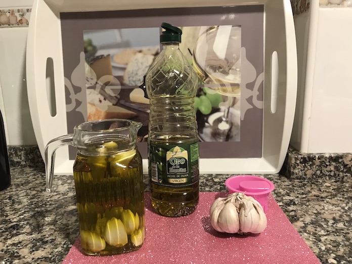 Receta de aceite aromatizado de forma tradicional