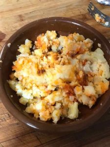 Patatas a la mallorquina de forma tradicional
