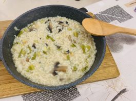 Risotto de champiñones, ajos tiernos y espárragos de forma tradicional en Las Recetas de Angy